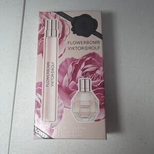 Viktor & Rolf Flowerbomb Ladies Fragrance Gift Set New Authentic